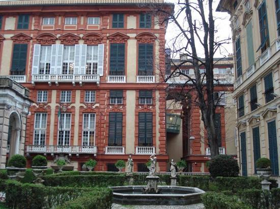Palazzo Rosso
